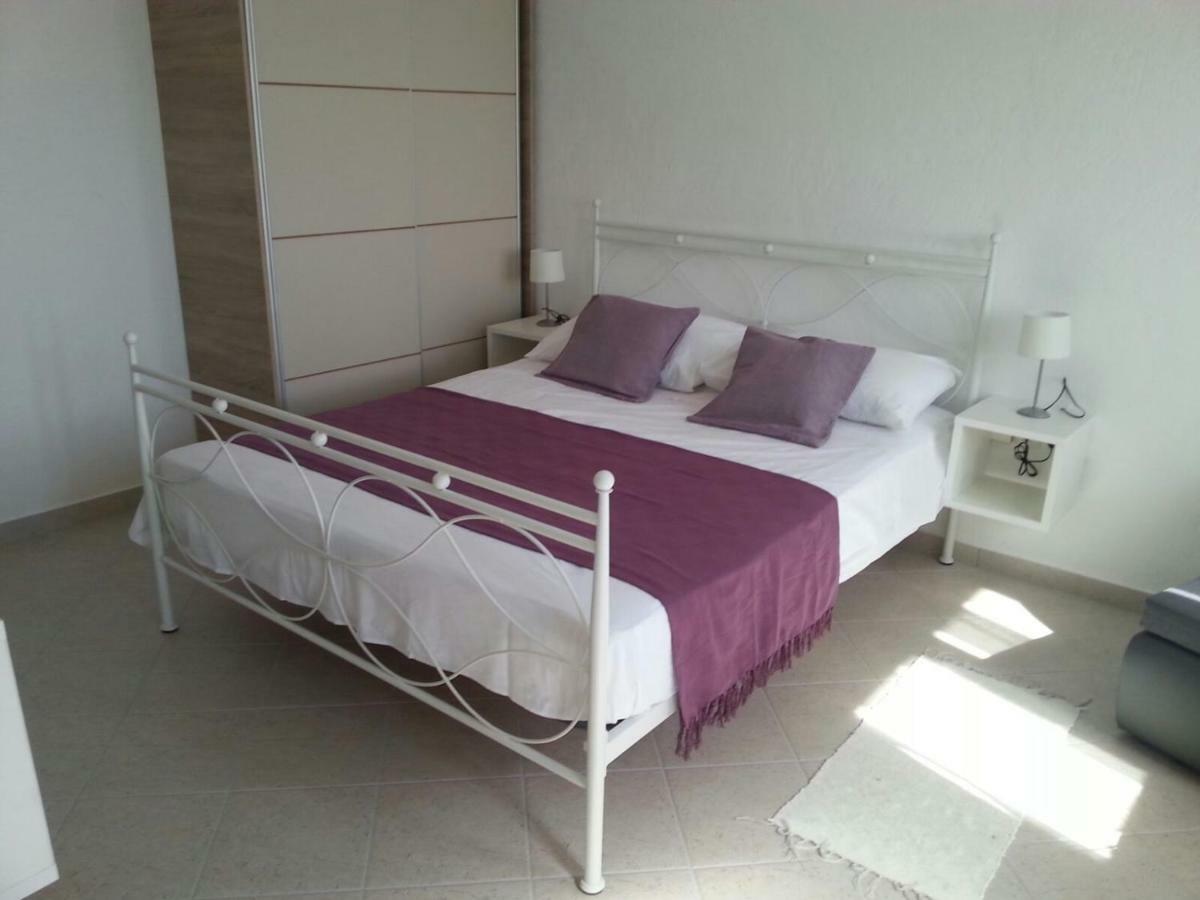 Studio Apartment Luce Marina Luaran gambar