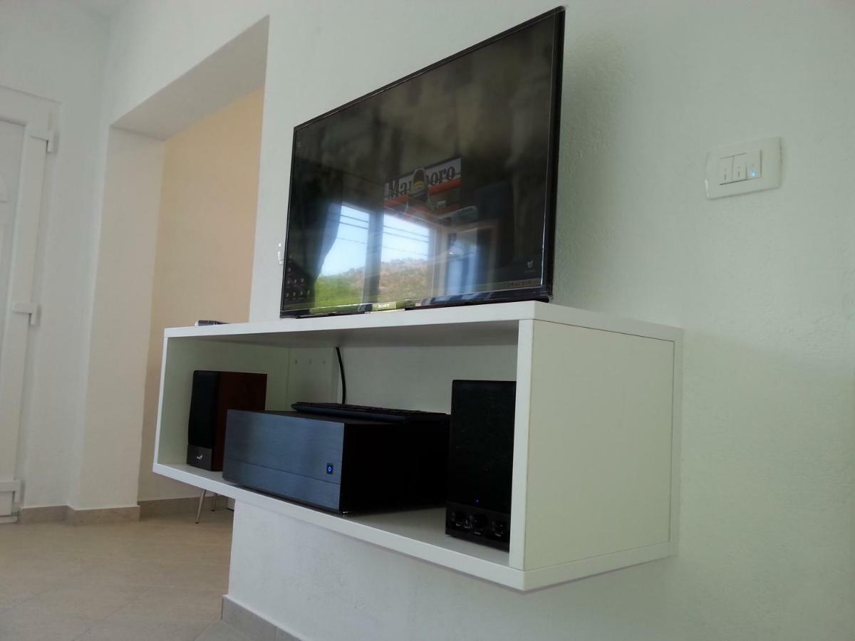 Studio Apartment Luce Marina Luaran gambar